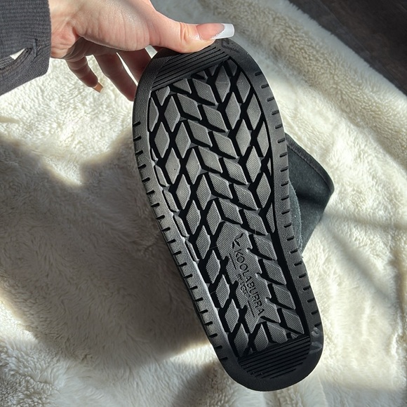 Koolaburra by UGG Kids Bow Boots – Size 2 | Black Suede | Cozy Winter Style | - Picture 8 of 9